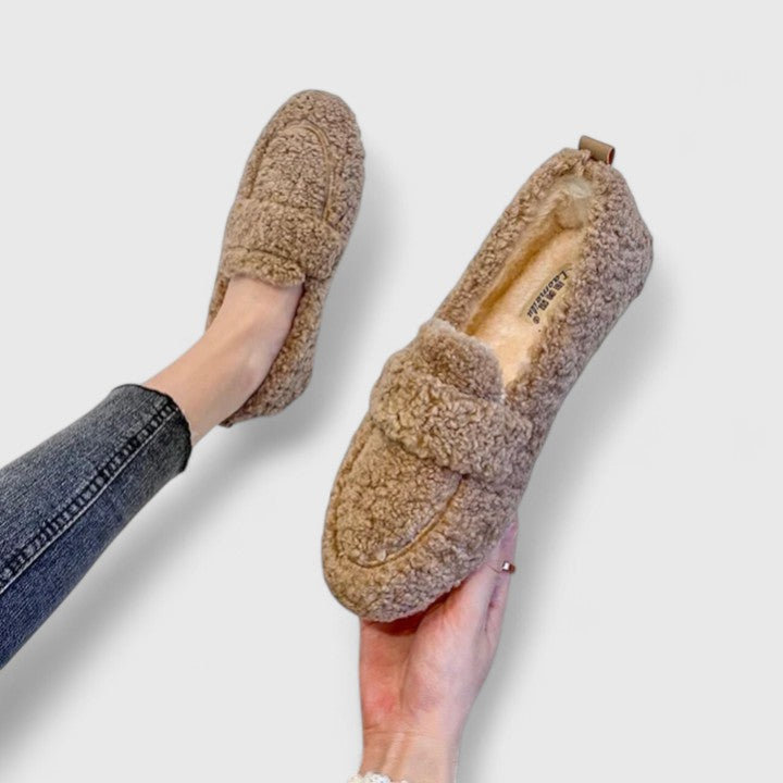Maria™ | Pantuflas elegantes con un toque suave y delicado